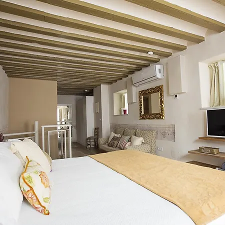 Casa De Cuatro Torres Hotel
