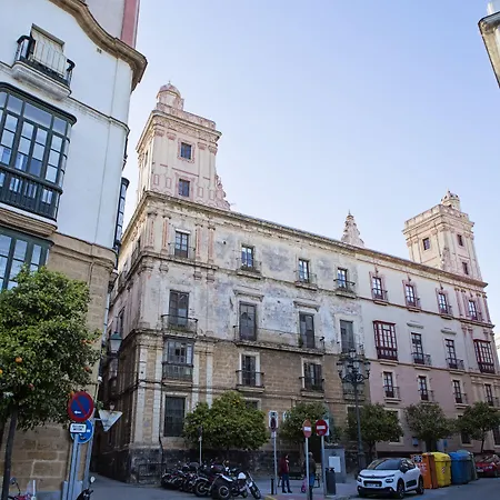 Casa De Cuatro Torres Hotel 2*
